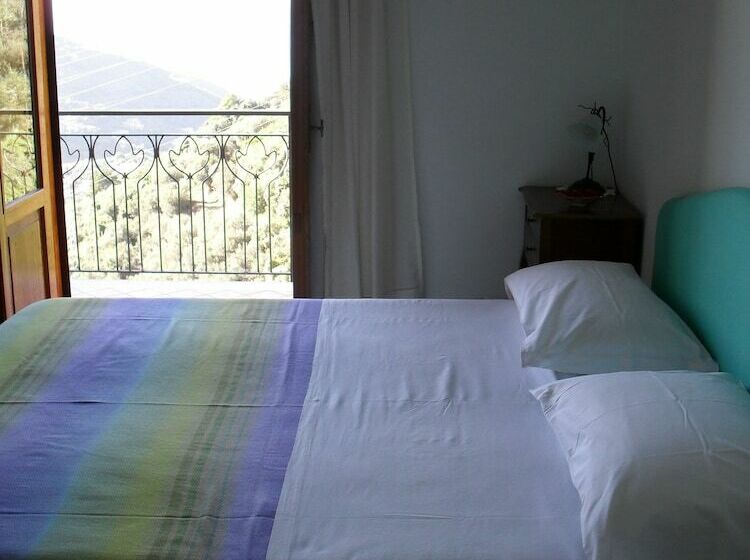 اتاق استاندارد, B&b Puntaferano