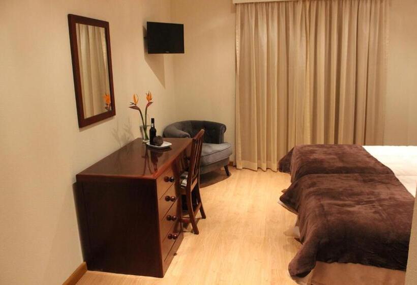 Номер Стандарт с Балконом, Residencial Farol
