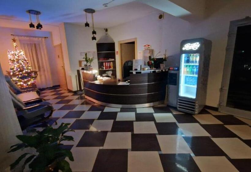 Номер Стандарт Трехместный, Salis Resort