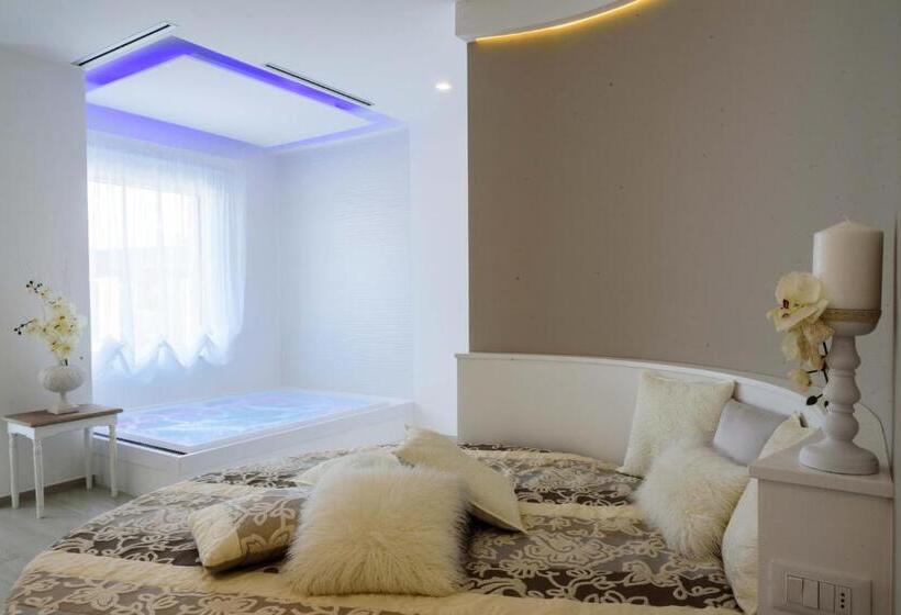 Полулюкс с Бассейном, Bellariva Monopoli B&b E Relax