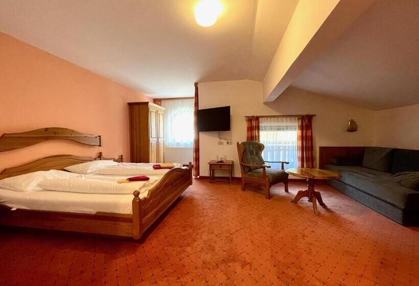 غرفة سوبيريور عائلية, Boutique House Happyellow Saalbach