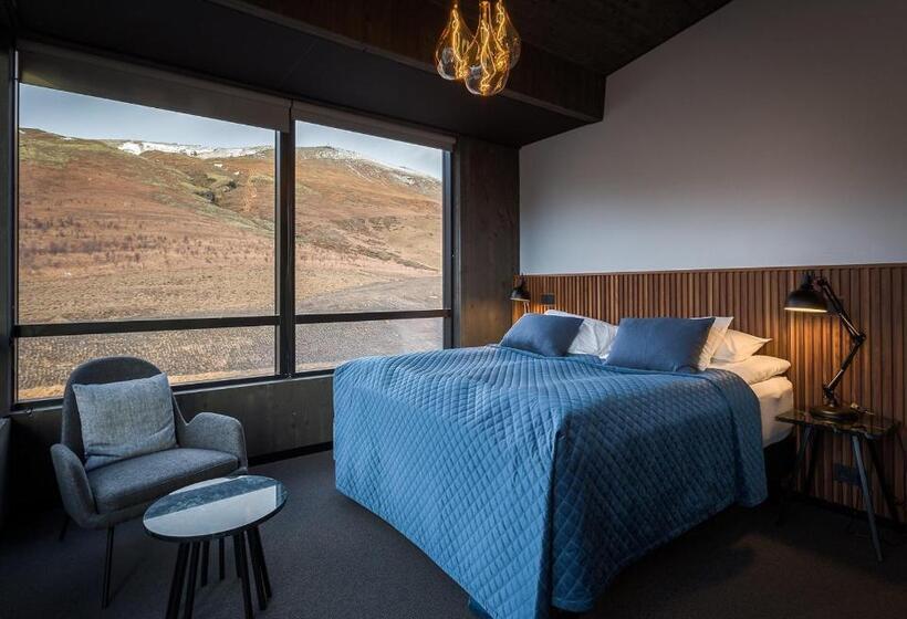 سوییت اجرایی, Fosshotel Glacier Lagoon