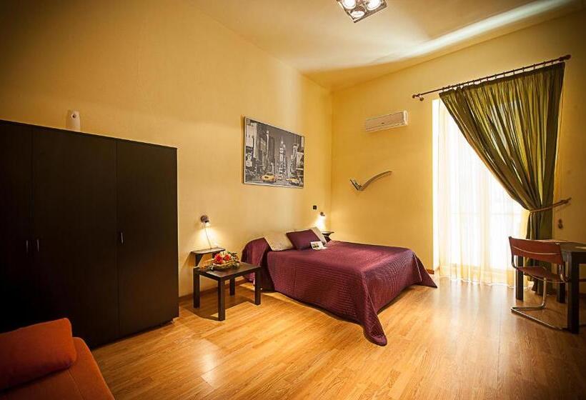 חדר סטנדרט לשלושה, Albergo Tripoli B&b Affittacamere