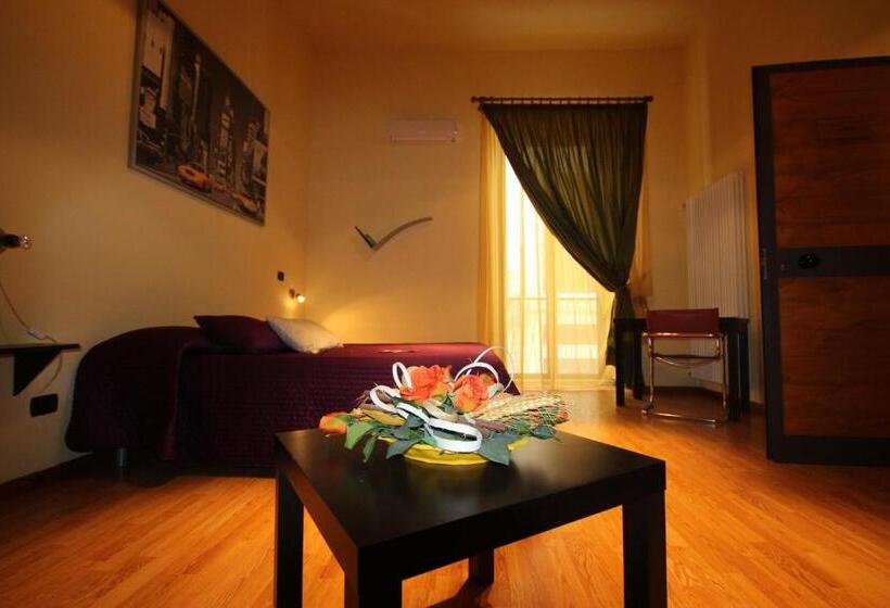 חדר סטנדרט לשלושה, Albergo Tripoli B&b Affittacamere