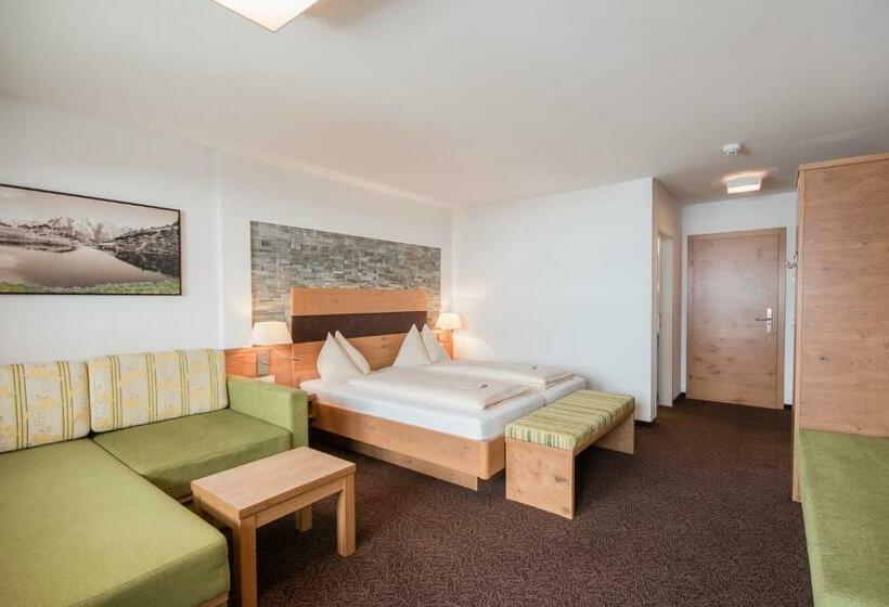 Quarto Familiar, Alpenwelt Superior