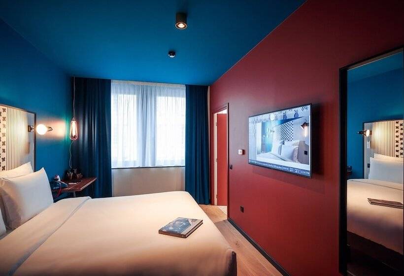 Номер Deluxe, Boma Easy Living