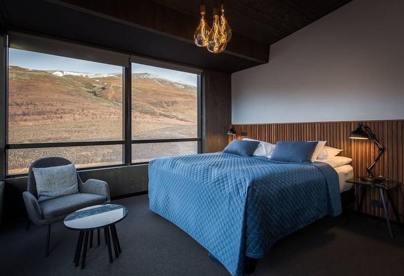 سوییت اجرایی, Fosshotel Glacier Lagoon