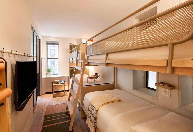 标准间, Moxy Nyc Times Square