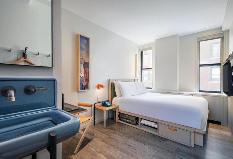 标准间, Moxy Nyc Times Square
