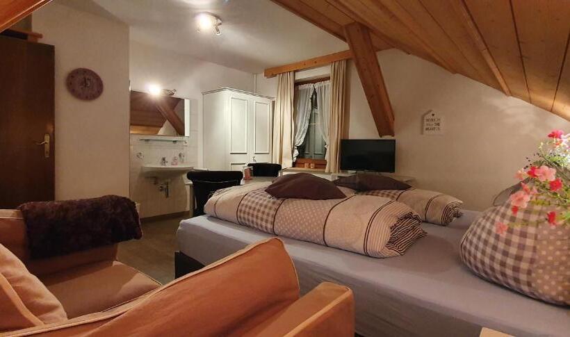 Семейный Номер, Gasthof Gaistal