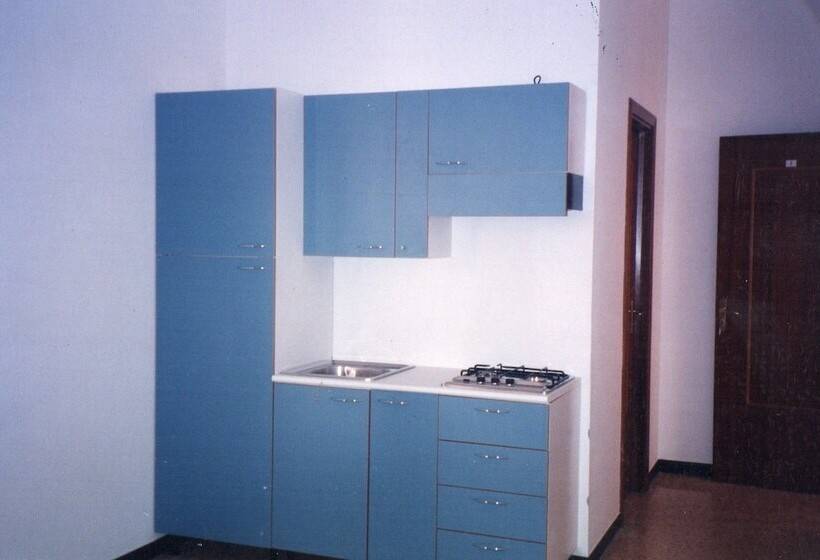 استودیوی استاندارد, Residence La Vignetta