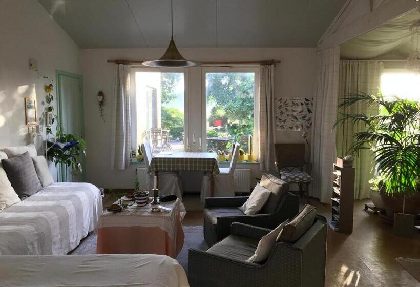 Люкс, B&b Koornemoezen