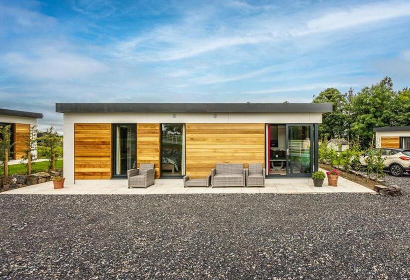 침실 2개 주택, Boyne View House