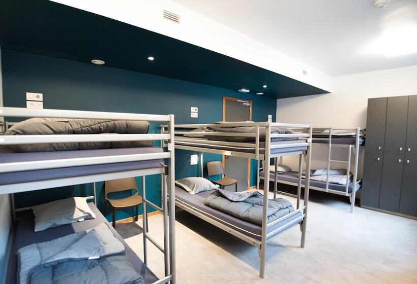 اتاق خانوادگی, Liège Youth Hostel
