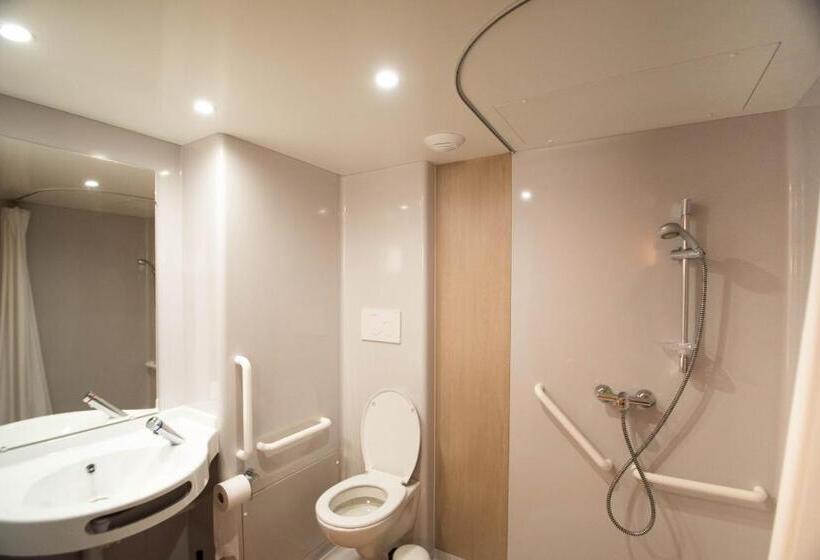 4인용 스탠다드 룸, Liège Youth Hostel