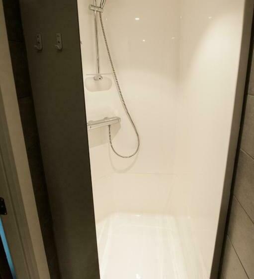 ルームシェアのワンベッド, Malmedy Youth Hostel