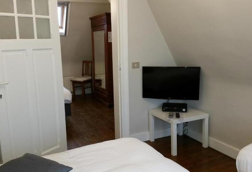 سوئیت خانواده 2 خوابه, B&b Charles Cabour