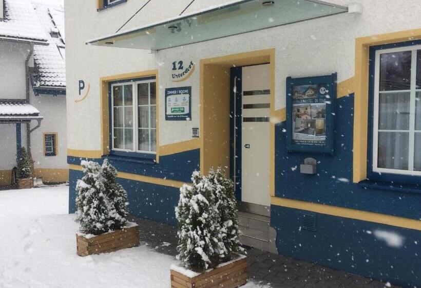 Номер Стандарт Четырехместный Совместный Санузел, Rutsche Hostel