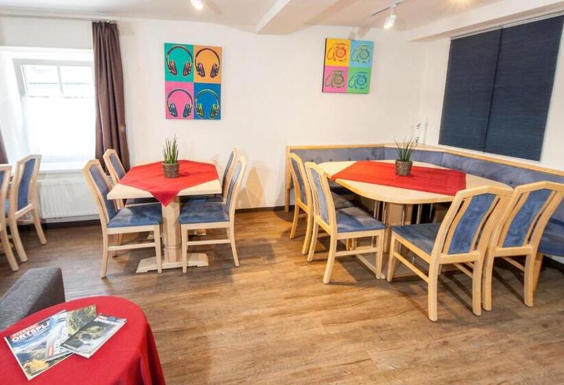 Шале 1 Спальня, Rutsche Hostel
