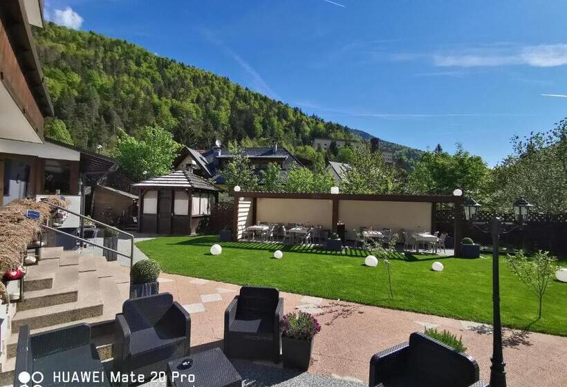 Четырехместный Номер Классик, Tarvisio Four Seasons