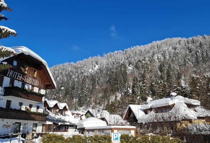Номер Стандарт Трехместный, Tarvisio Four Seasons
