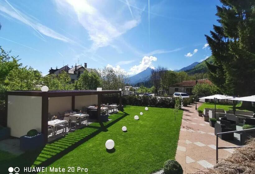Номер Стандарт Трехместный, Tarvisio Four Seasons