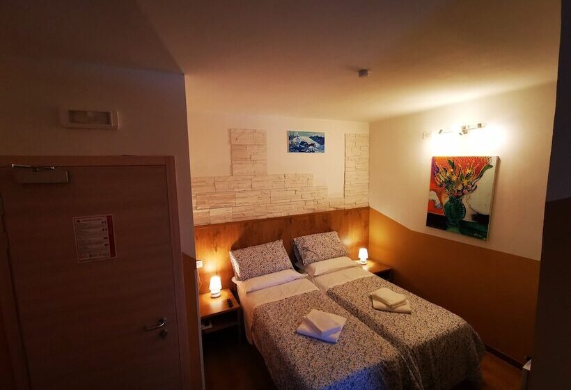 Номер Стандарт Трехместный, Tarvisio Four Seasons