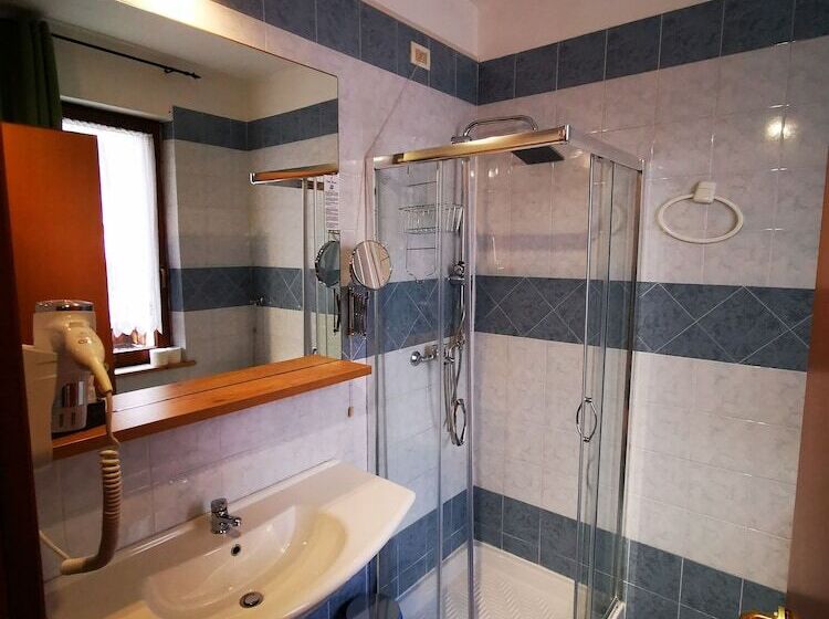 Номер Стандарт, Tarvisio Four Seasons
