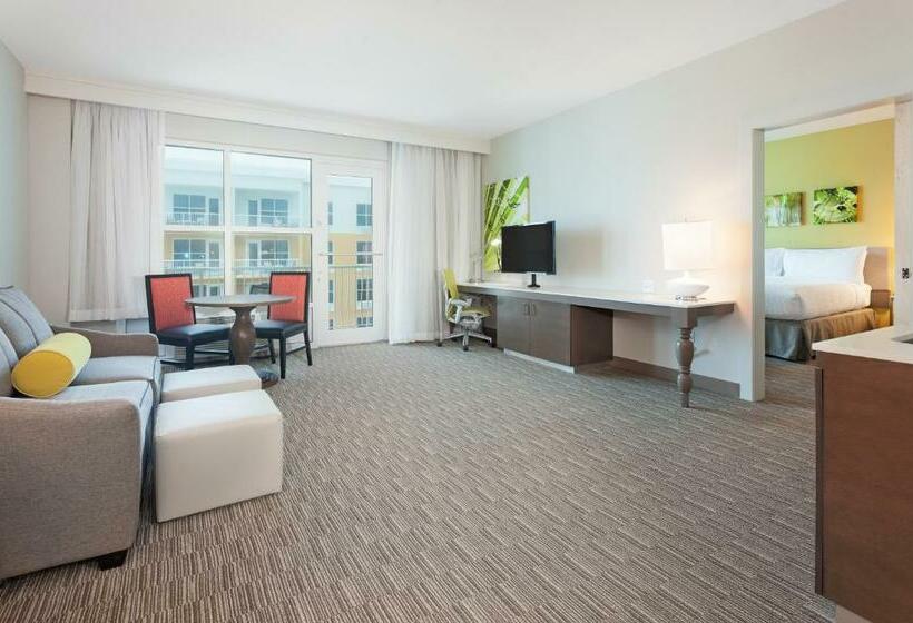 Люкс Кровать Кинг, Hilton Garden Inn Ft. Walton Beach