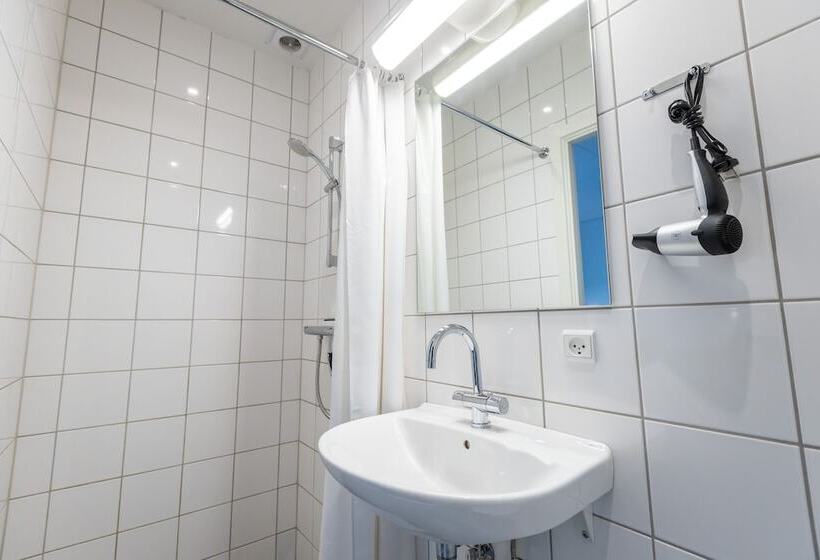 Quarto Estandar, Søma Sisimiut