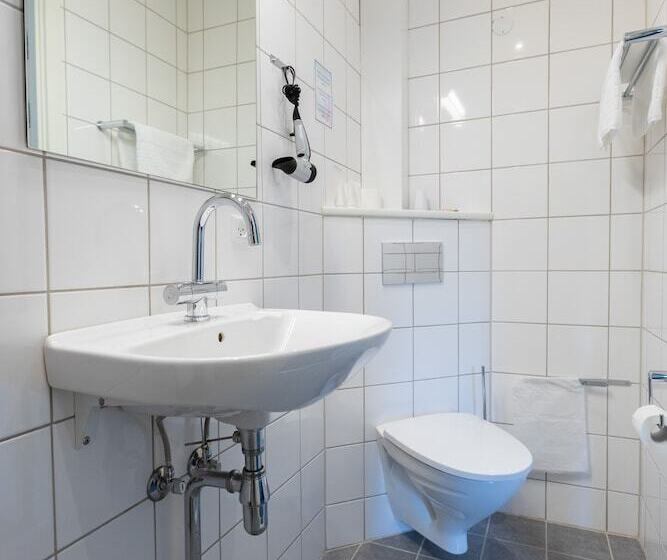 Quarto Estandar Individual, Søma Sisimiut