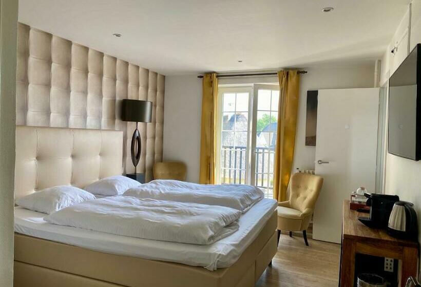 Номер Стандарт с Балконом, Villa Verdi