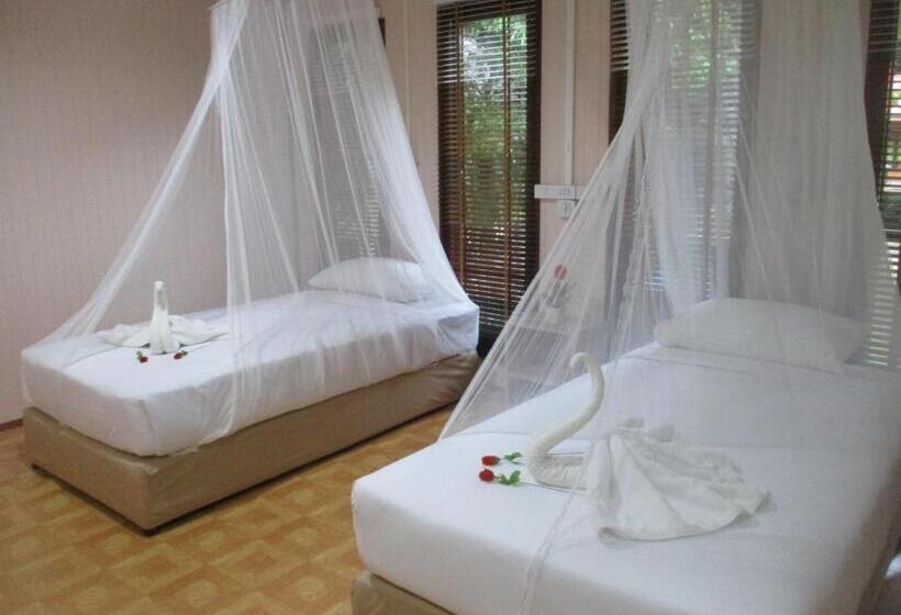 Pokój Klasyczny, Khao Sok Island Resort