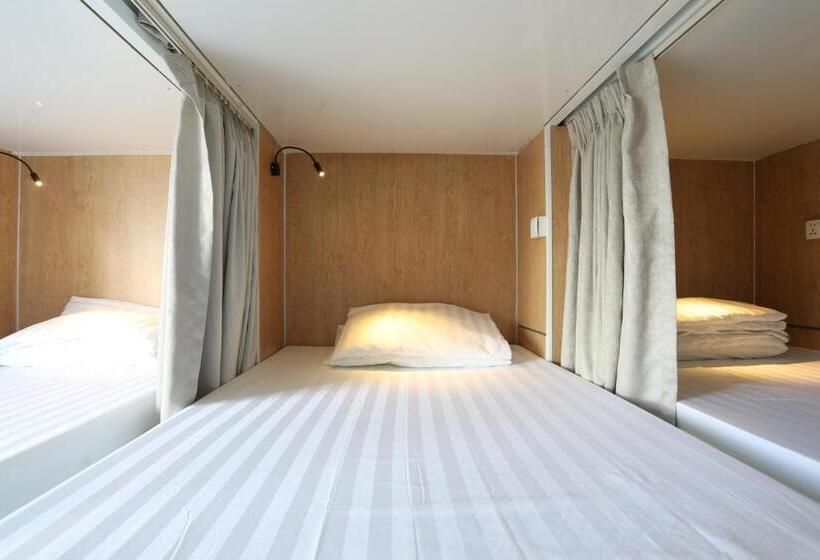 패밀리 룸, Rs Guesthouse