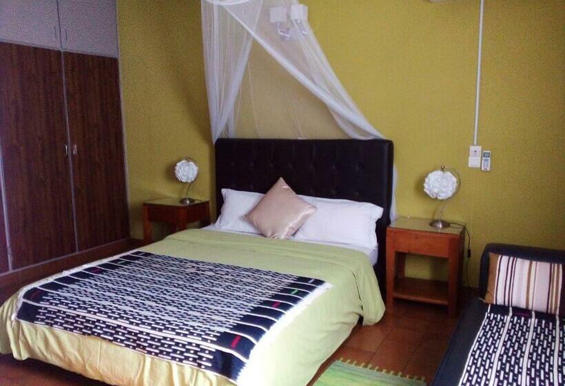 سوییت لوکس, Villa Mango