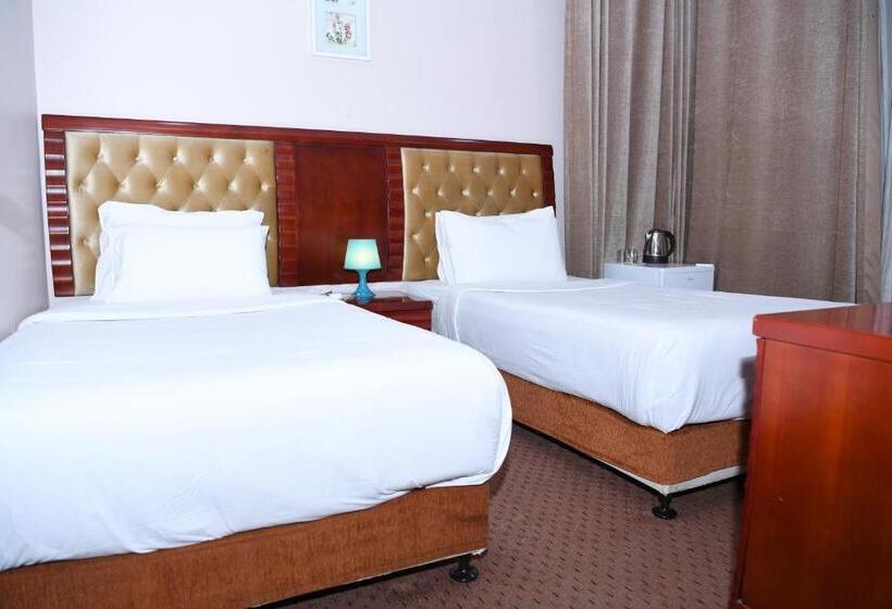 اتاق استاندارد سه نفره, Continental Inn Hotel Al Farwaniya