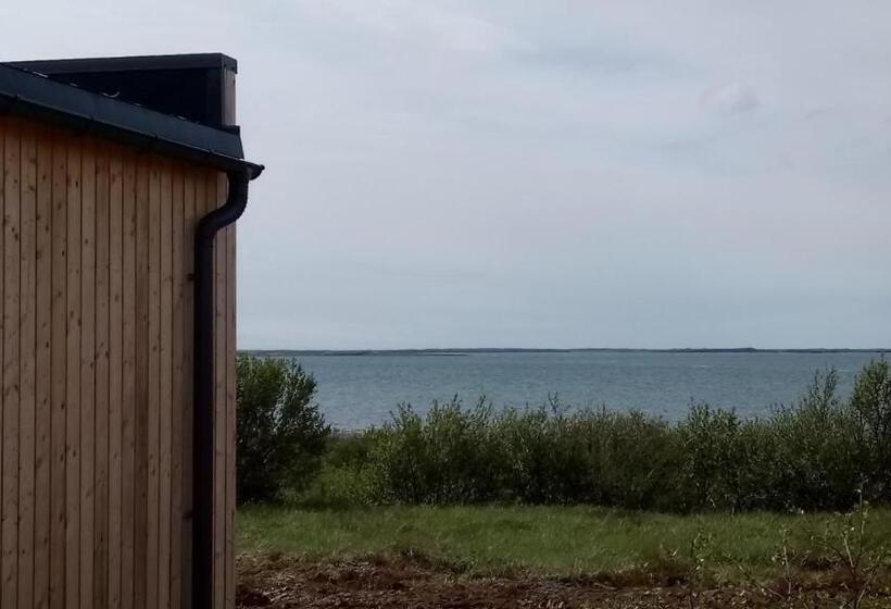 Standard Bungalow Sea View, Hafnarfjall