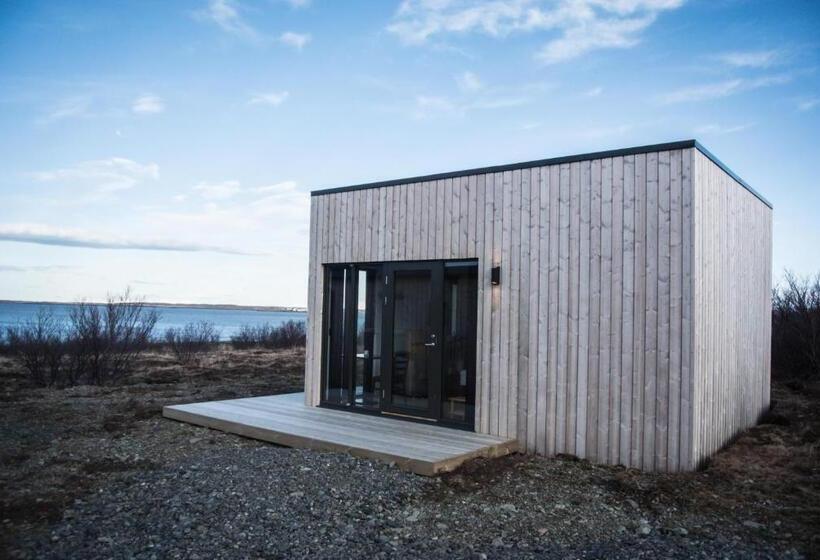 Standard Bungalow, Hafnarfjall