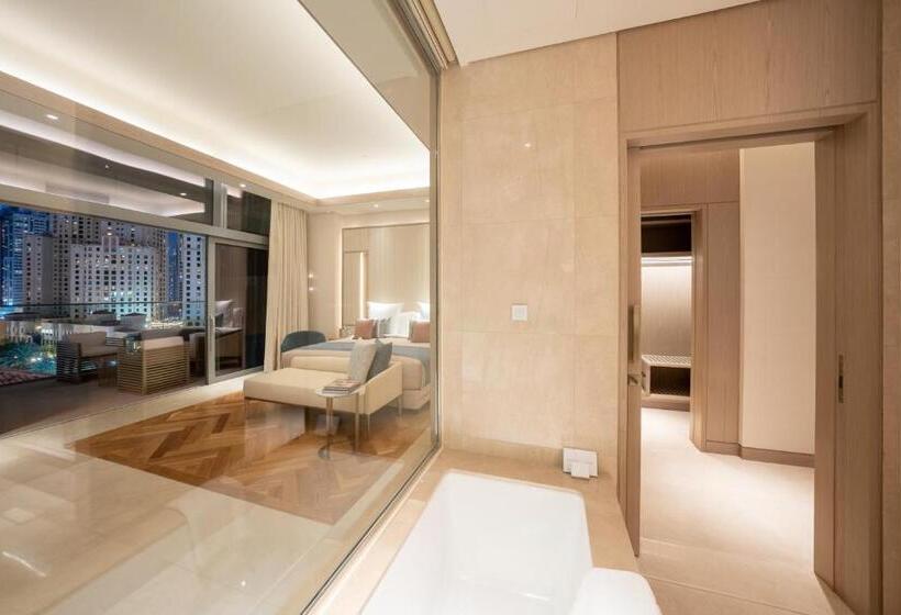 标准间, Five Luxe