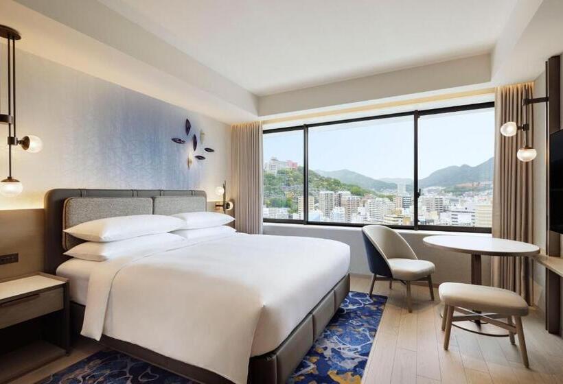 도시전망 디럭스룸 킹침대, Nagasaki Marriott