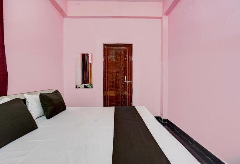 اتاق کلاسیک سه تخته, Oyo Flagship Hotel Radhe Inn