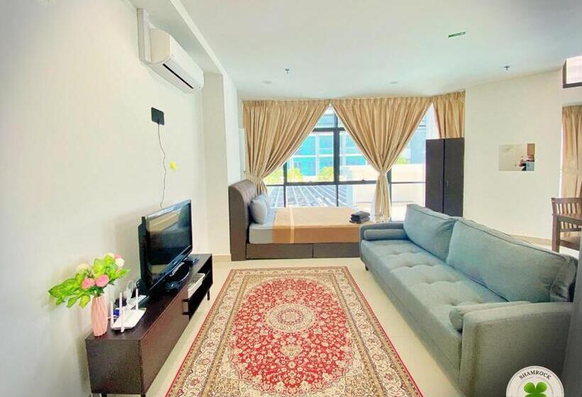 Студия Superior, Pacific Tower Petaling Jaya By Shamrock