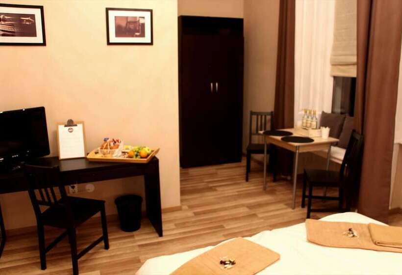 اتاق لوکس, Budapest Ville Bed & Breakfast