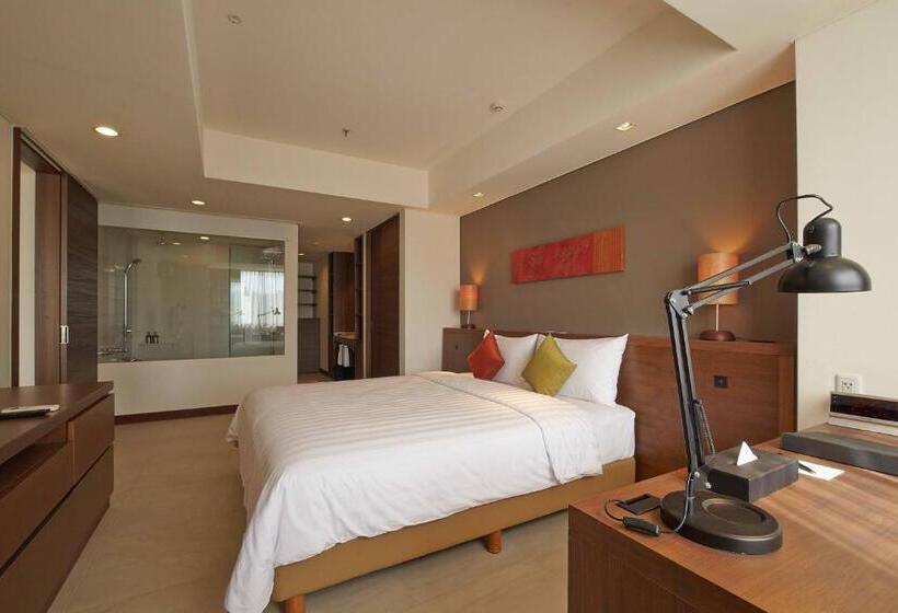 Люкс Повышенной Комфортности, Axia South Cikarang Service Apartment