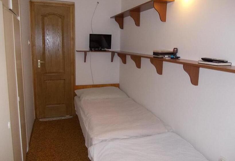 Дом 2 Спальни, Puszta