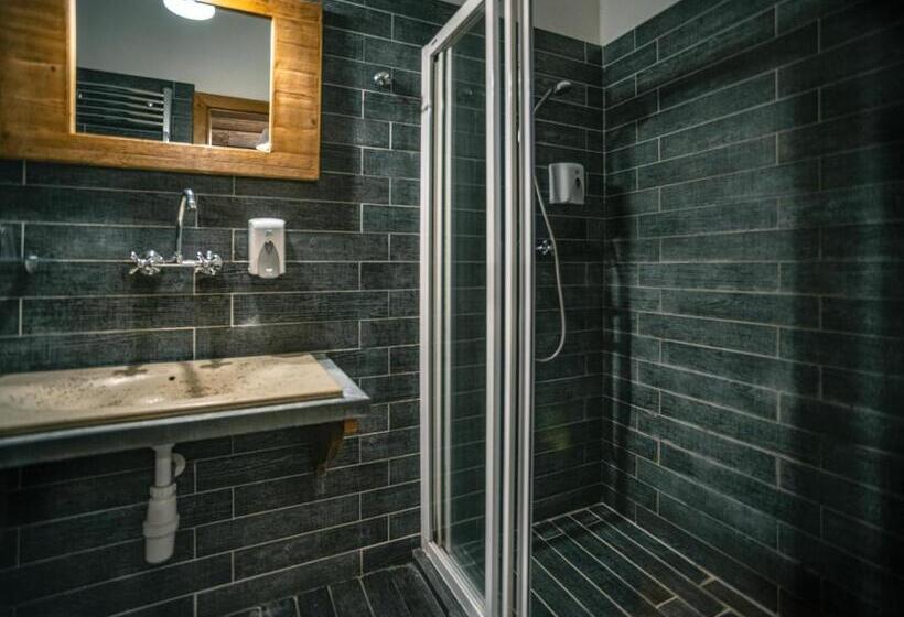 Superior Room, Régi Posta étterem és Fogadó