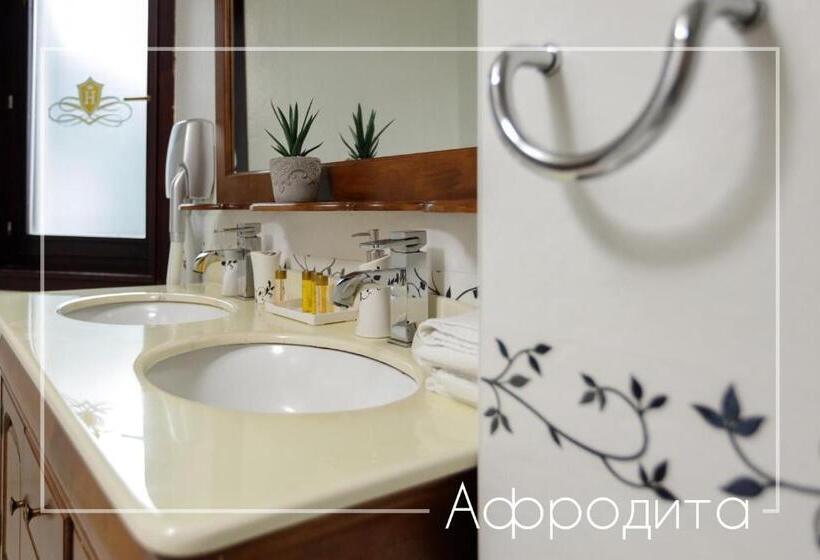 Номер Стандарт с Гидромассажем, Boutique & Spa Hotel Heaven