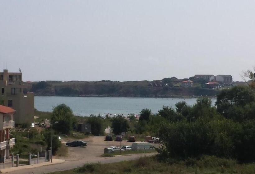 Семейный Номер, Family Hotel Mimosa