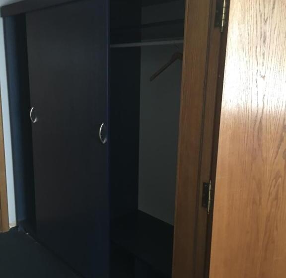 Quarto Estandar, Hostel Elena