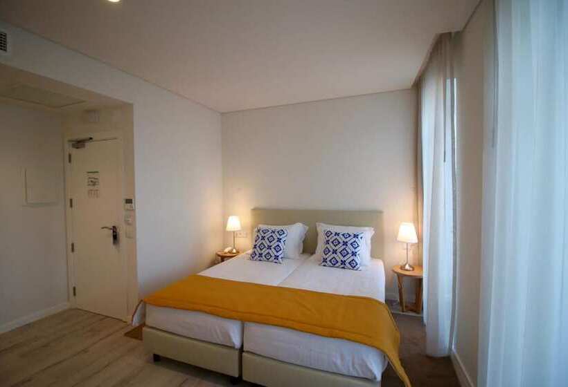 Quarto Superior, Riverside Alfama